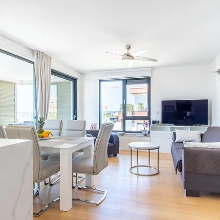 Euphoria Luxury Apartmán