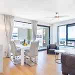 Euphoria Luxury Apartment